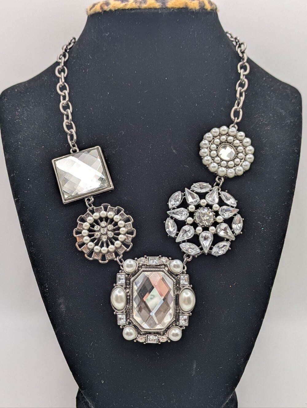 Lia Sophia Corio Statement Necklace